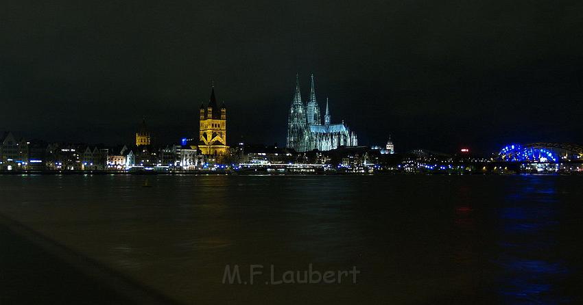 2010 Koeln Hochwasser P08.JPG